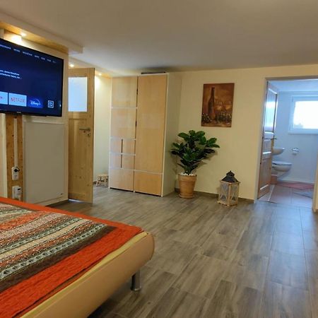 Appartment Im Seeblick Bodenwohr Exteriör bild