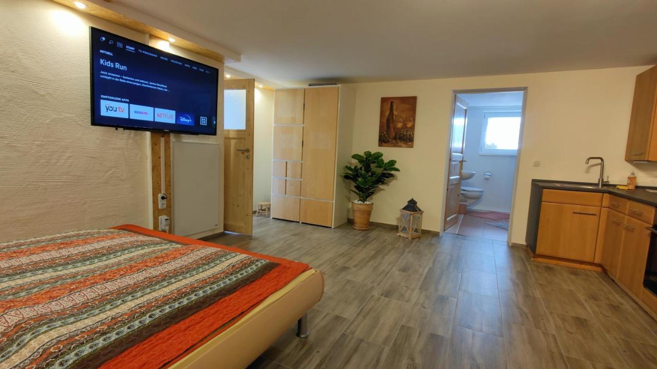 Appartment Im Seeblick Bodenwohr Exteriör bild